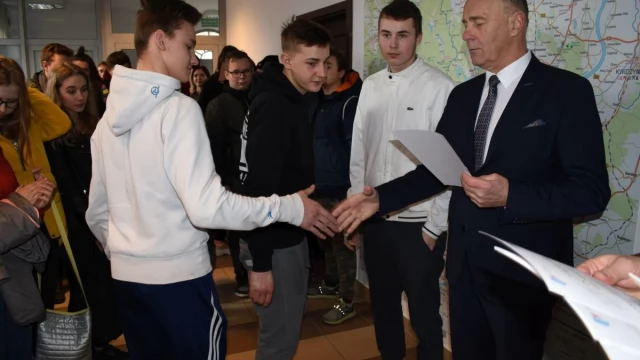 Tczew - Maszerowali TROPEM WILCZYM śladami tczewskich harcerzy