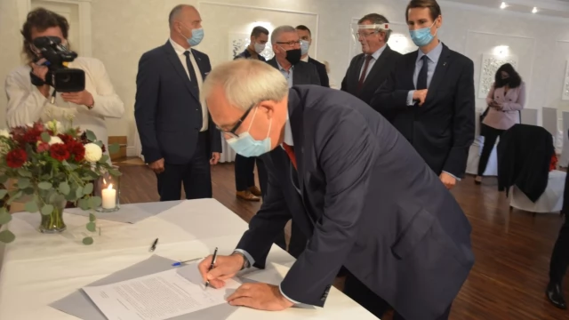 Tczew - W urodziny Mostu Tczewskiego parlamentarzyści deklarują współpracę. Ponad podziałami