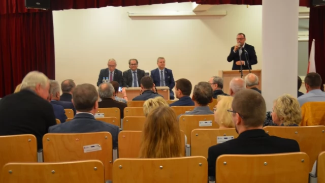 Tczew - Minister Gróbarczyk o planach ożywienia żeglugi śródlądowej. Wraca pomysł portu w Tczewie