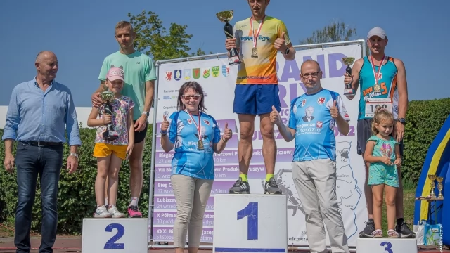 Tczew - "Biegacze w hołdzie Kazimierzowi Piechowskiemu" - Mistrzostwa Polski Kolejarzy na 10 km