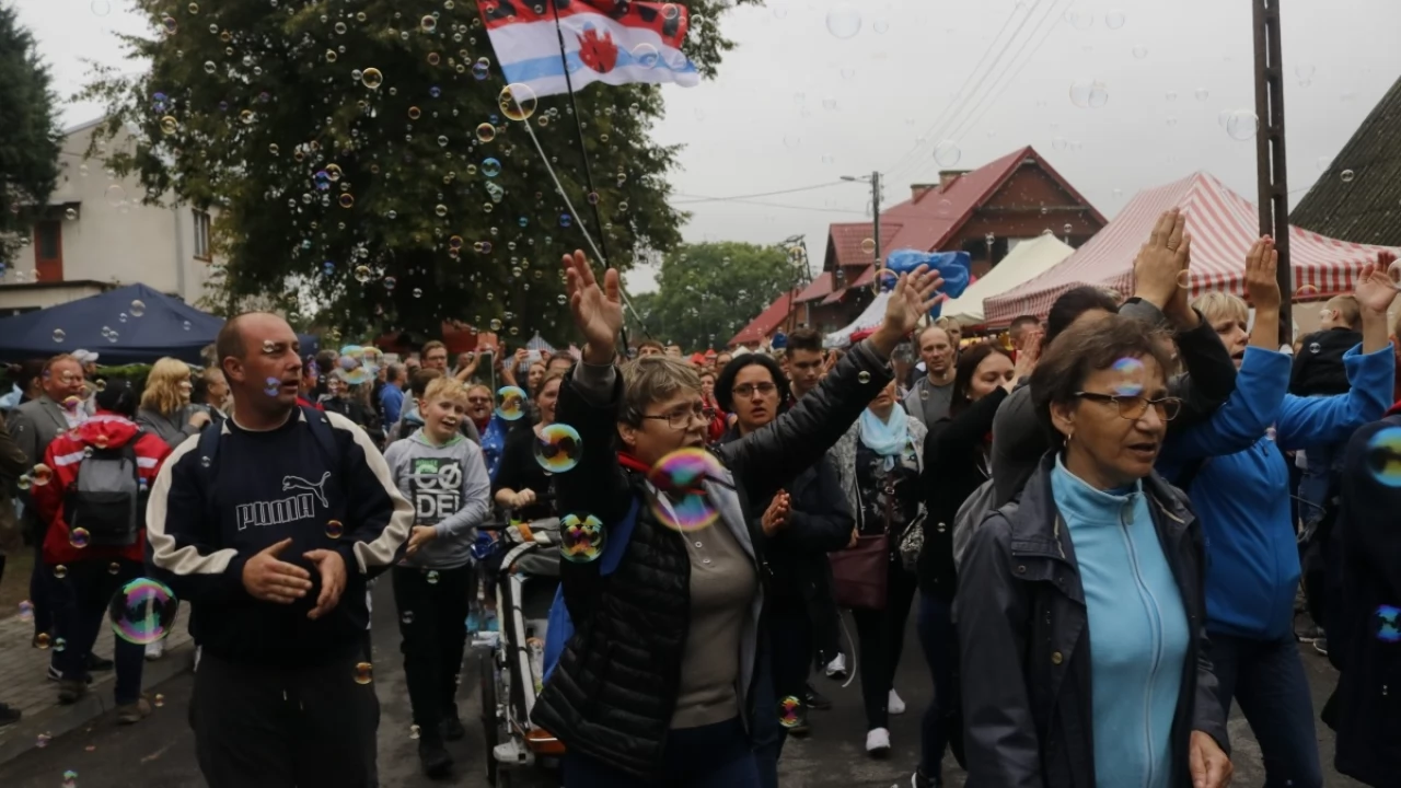 Tczew - Tczewianie na odpuście w Piasecznie