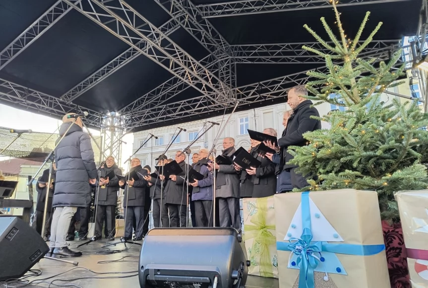 Tczew - Spotkanie opłatkowe na placu Hallera