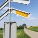 Tczew - 90% przejazdów już z żółtymi naklejkami PLK - także ten w Tczewie