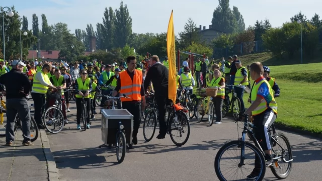 Tczew - Piknik Mobilności Aktywnej. Tczewianie przesiedli się na rowery