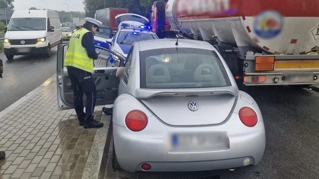 Tczew - Staranował latarnię. Na reakcję nie trzeba było długo czekać