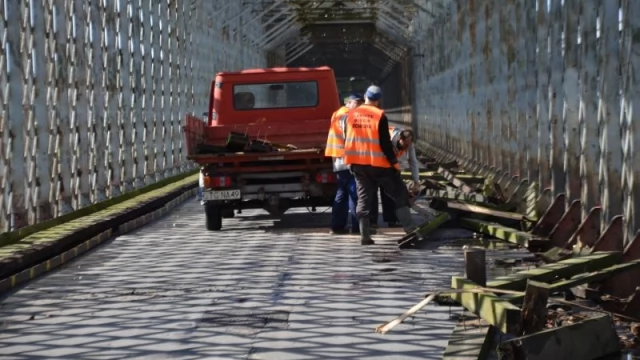 Tczew - Ruszają prace na moście - zamknięcie obiektu dla pieszych od października 