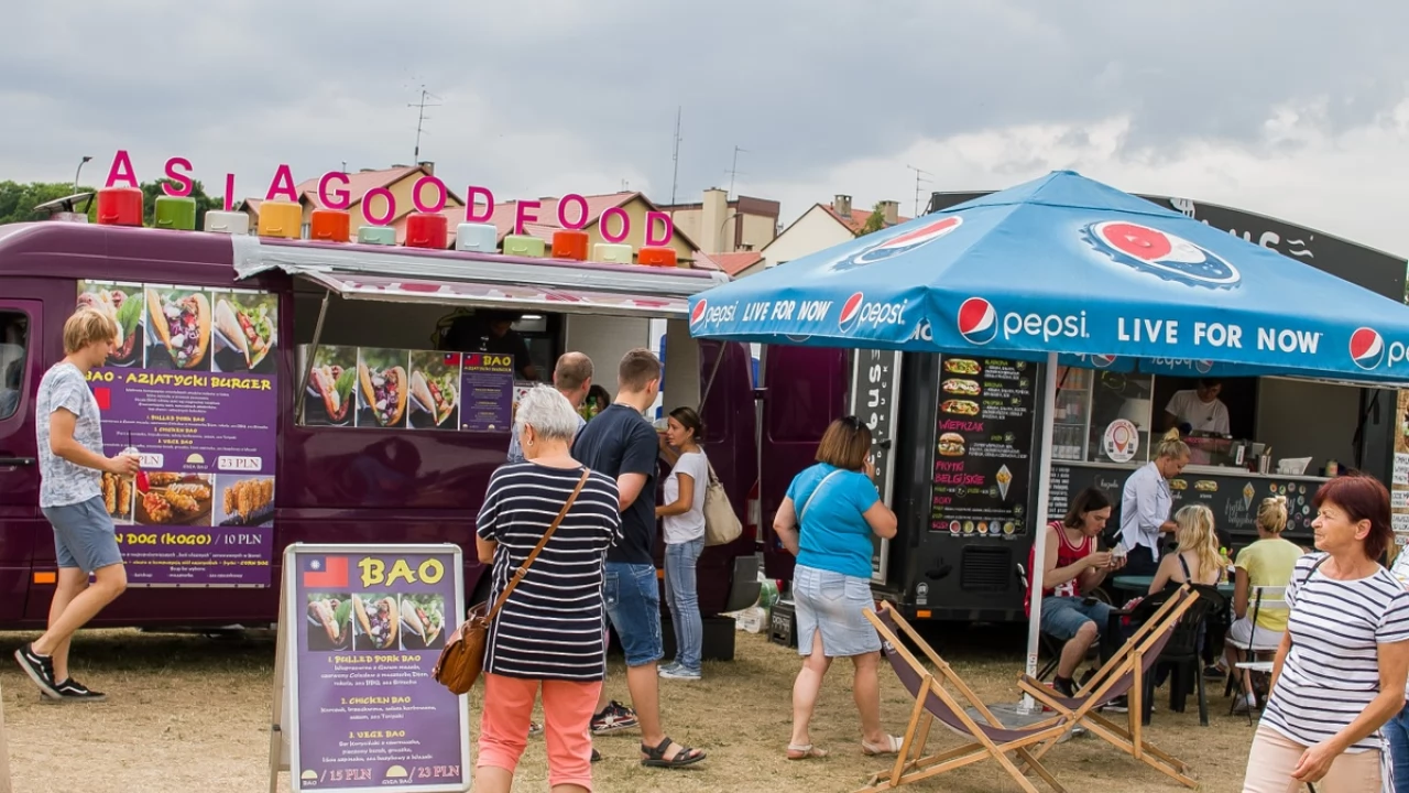 Tczew - Foodtrucki i Flyball nad Wisłą