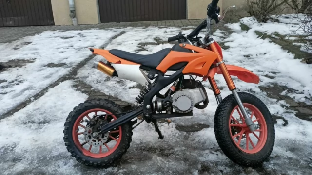 Tczew - motor spalinowy dziecięcy