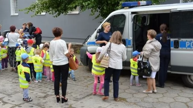 Tczew - Przedszkolaki wylądowały na komendzie 