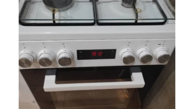 Tczew - Kuchenka gazowo - elektryczną Beco