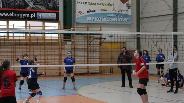 Tczew - Powiatowe Igrzyska Dzieci w Mini Piłce Siatkowej
