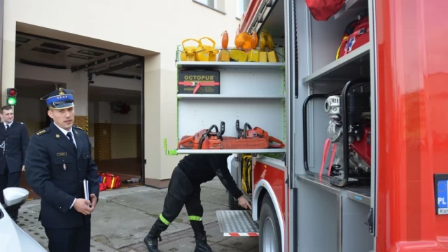 Tczew - Co 5 godzin  58 minut i 46 sekund jadą pomagać potrzebującym