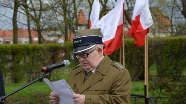Tczew - Tczewianie pamiętają o ofiarach Katynia 