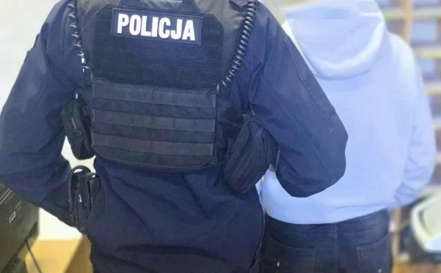 Tczew - Czujność policjantów pomogła odnaleźć zaginionego 17-latka
