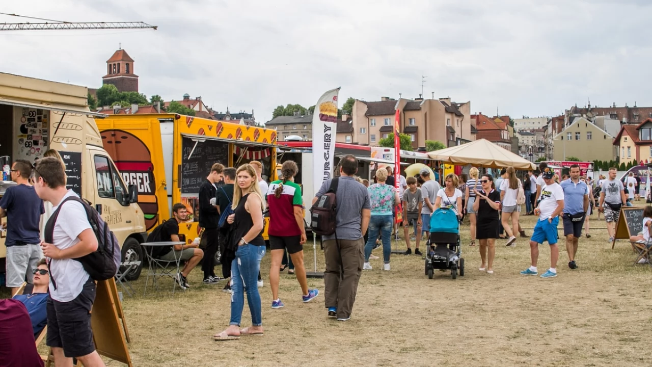 Tczew - Foodtrucki i Flyball nad Wisłą