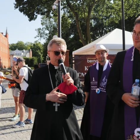 Tczew - Tczewska pielgrzymka wyruszyła na Jasną Górę