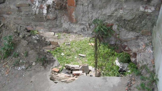 Tczew - Niszczejący mur obronny