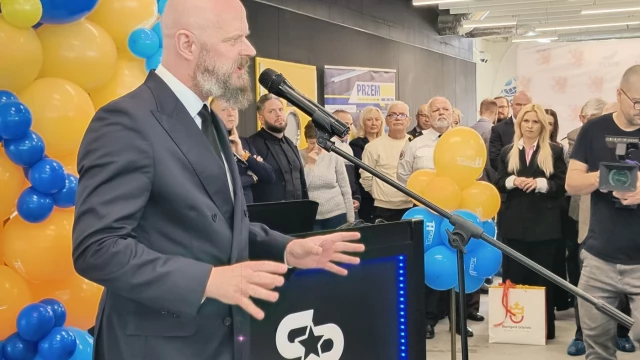 Tczew - Nowy basen przy "12" otwarty