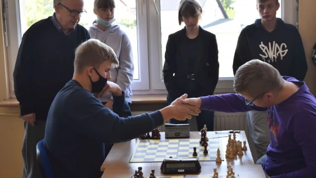 Tczew - Powiatowe Igrzyska Dzieci, Igrzyska Młodzieży Szkolnej w Szachach Drużynowych