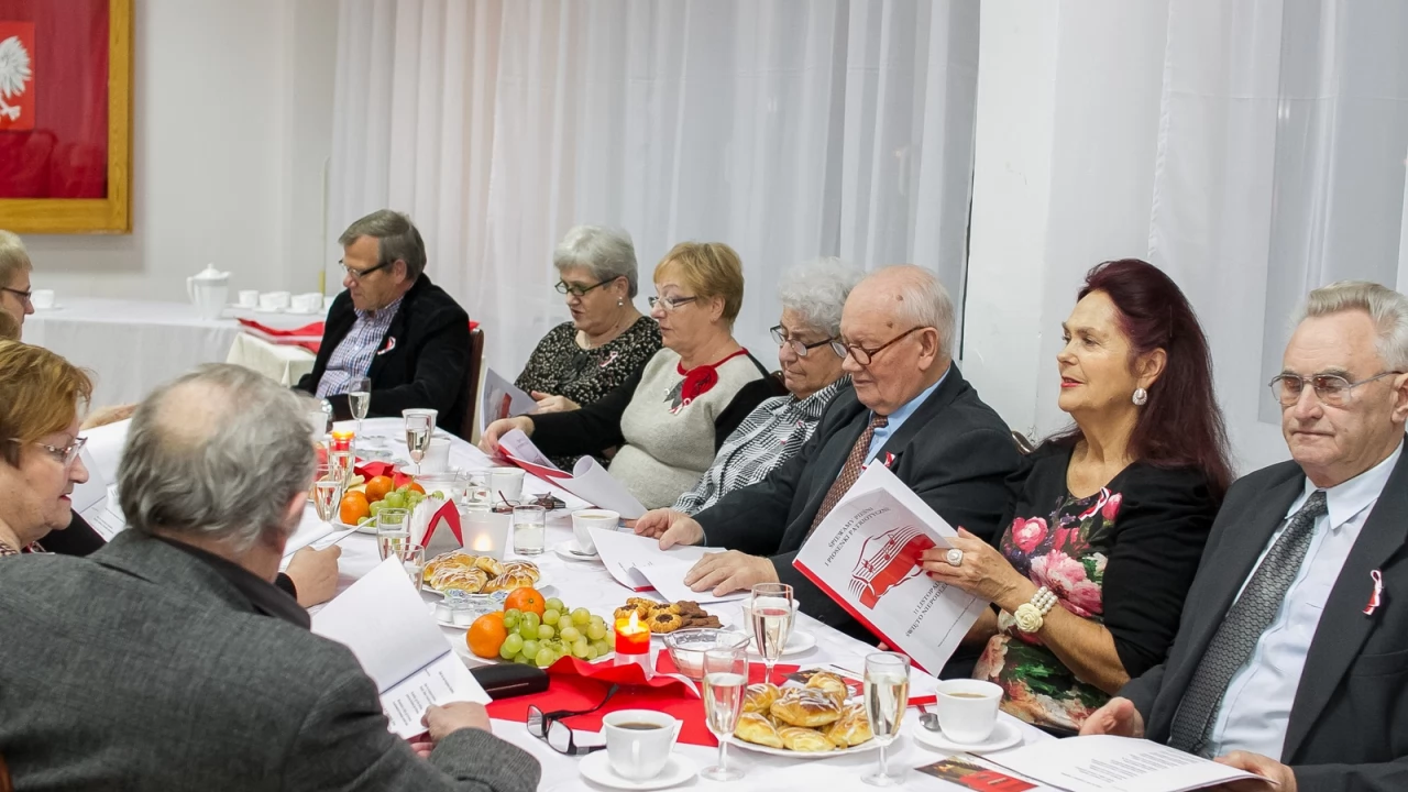 Tczew - Wspólne śpiewanie pieśni patriotycznych