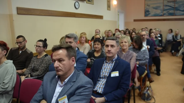 Tczew - Nauczyciele o motywacji na konferencji w I LO