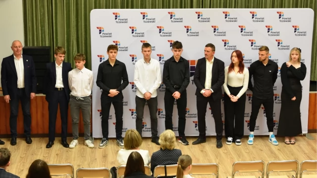 Tczew - Starosta nagrodził działaczy kulturalnych i sportowych