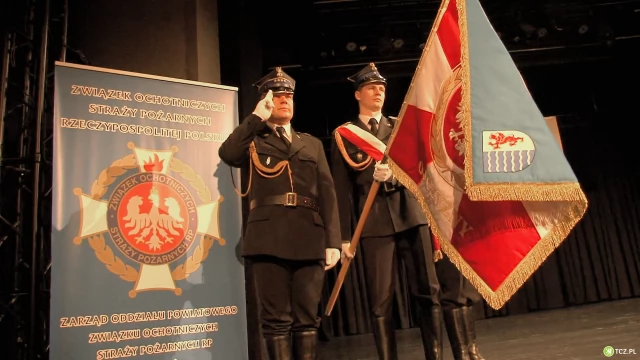 Tczew - Na co dzień pomagają przy pożarach i wypadkach - teraz świętowali