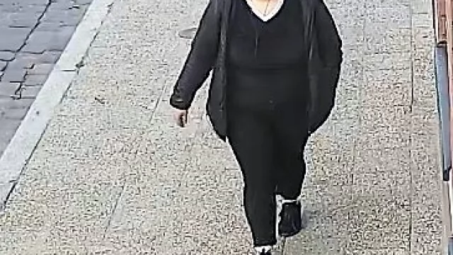 Tczew - Mundurowi poszukują tej kobiety w związku z oszustwami "na policjanta"