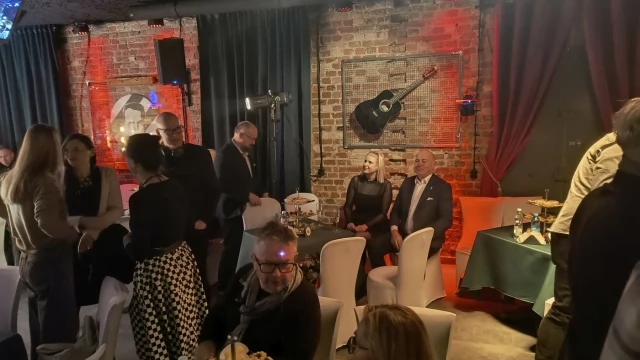 Tczew - W tym domu zaczęło bić serce lidera Republiki, teraz otwarto Grand Club Paris