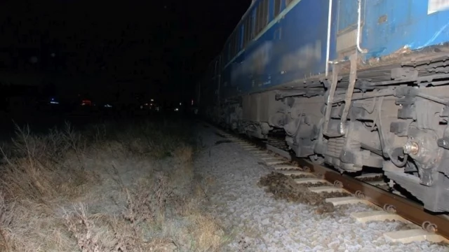 Tczew - Wypadek w Subkowach. Bus utknął między szlabanami