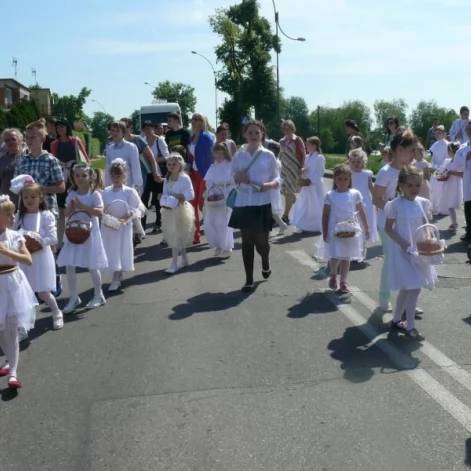 Tczew - Boże Ciało. Wierni wyszli na ulice