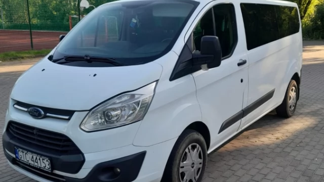 Tczew - Ford Transit Custom 2016r