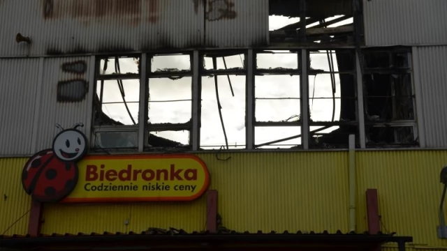 Tczew - Pożar "Retmana" - tylko właściciel mógł stracić nawet 8 mln zł