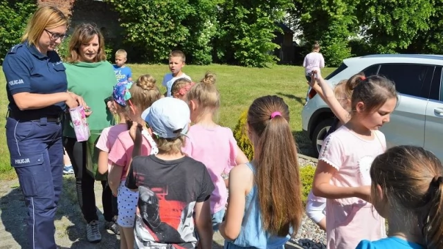 Tczew - Policjanci uczestniczyli w akcji "Bezpieczni i świadomi"