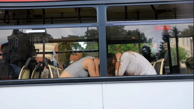 Tczew - Atak terrorystyczny na autobus - negocjacje przed ratuszem