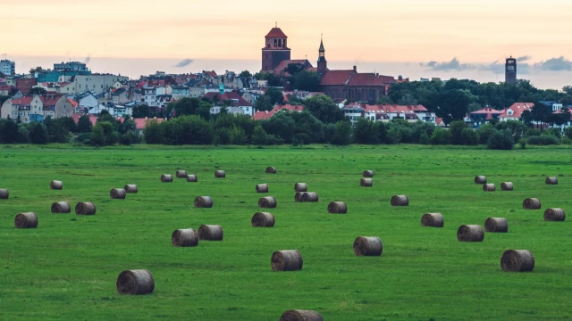 Tczew - "Cztery pory roku w Tczewie". Te zdjęcia trafią do miejskiego kalendarza