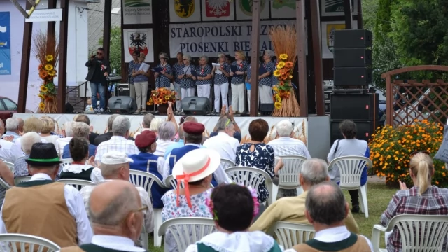 Tczew - XXIV Jesienne Targi Ogrodnicze w Starym Polu z tczewskimi akcentami