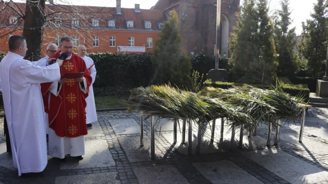 Tczew - Niedziela Palmowa w tczewskiej farze [FOTO]