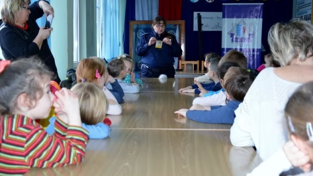 Tczew - Przedszkolaki z wizytą u policjantów