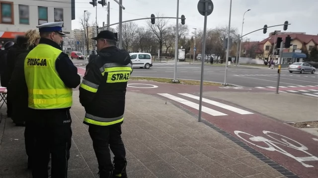 Tczew - Służby spotkały się w miejscu śmiertelnego wypadku na Gdańskiej