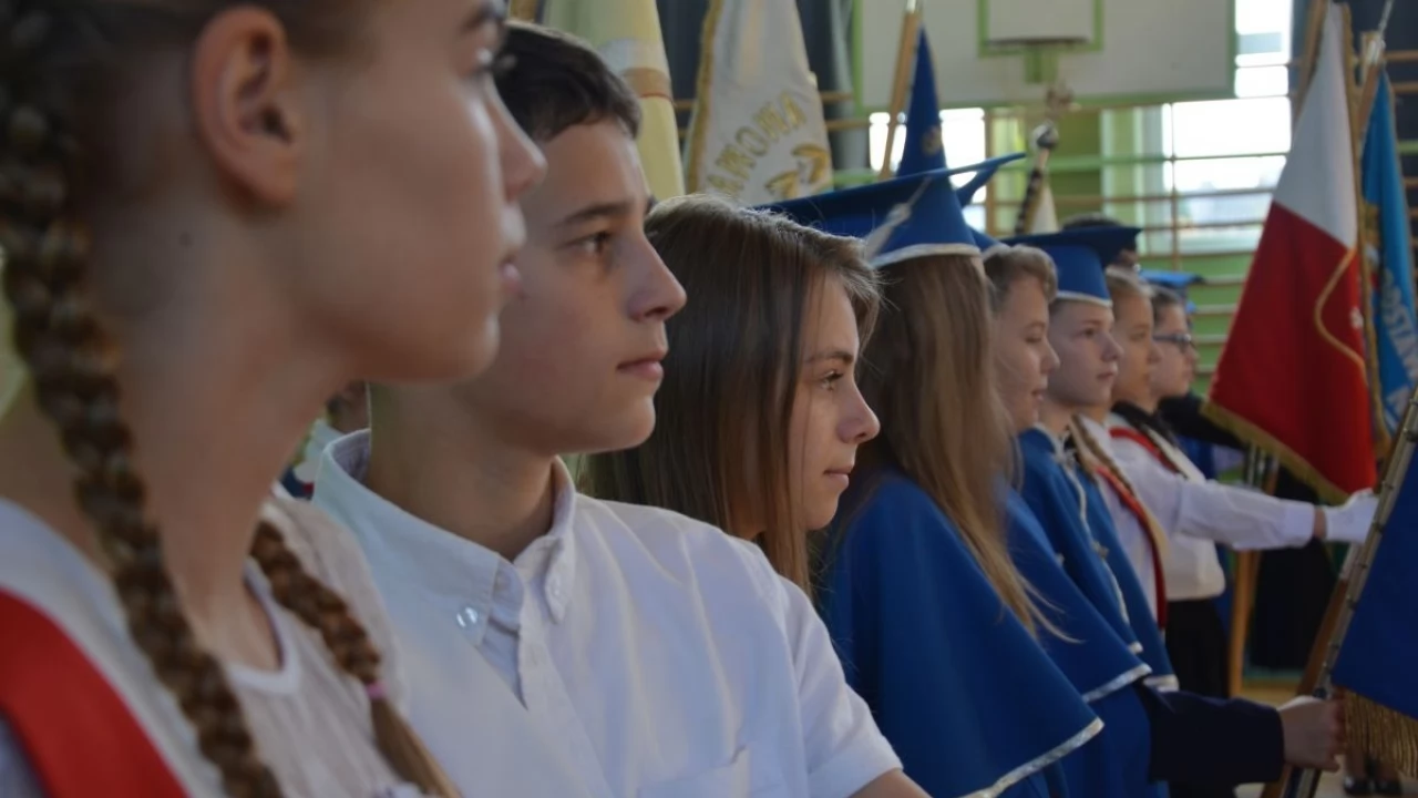 Tczew - Miejski Dzień Edukacji Narodowej w Gimnazjum nr 3