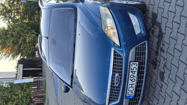Tczew - Ford Mondeo najbogatsza wersja Converse Plus