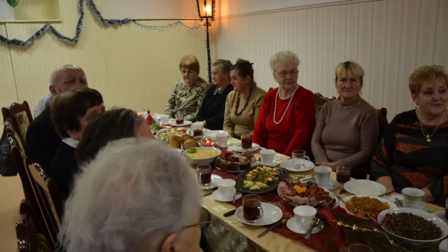 Tczew - Starsi, samotni, potrzebujący zasiedli przy wigilijnym stole