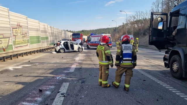 Tczew - Poważny wypadek na DK90. Dwie osoby ranne