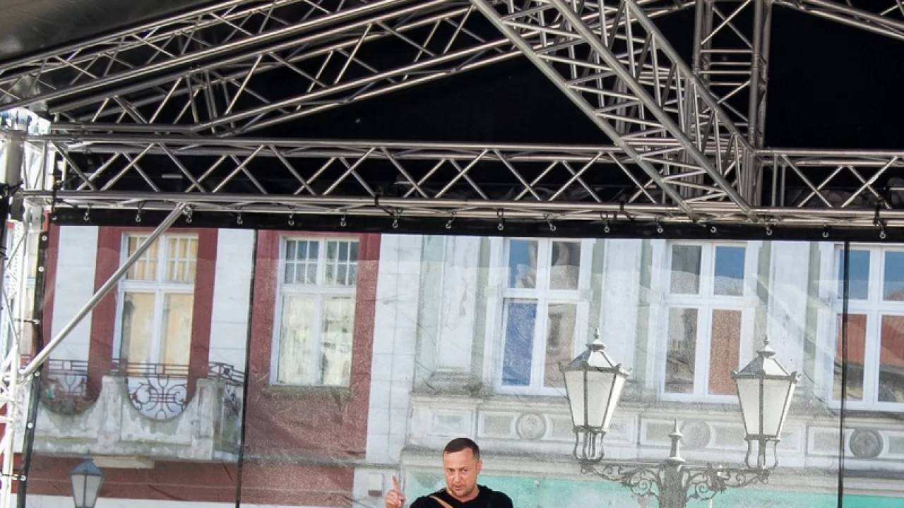 Tczew - Dzień Godności Osoby Niepełnosprawnej. Wystąpił CZESŁAW ŚPIEWA SOLO ACT