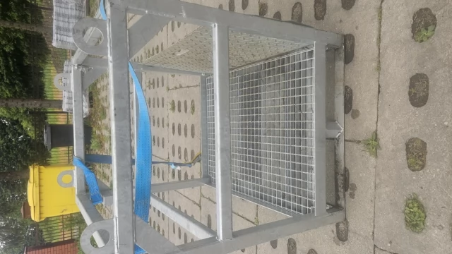 Tczew - Kosz(paleta) transportowo magazynowy do gazów tech