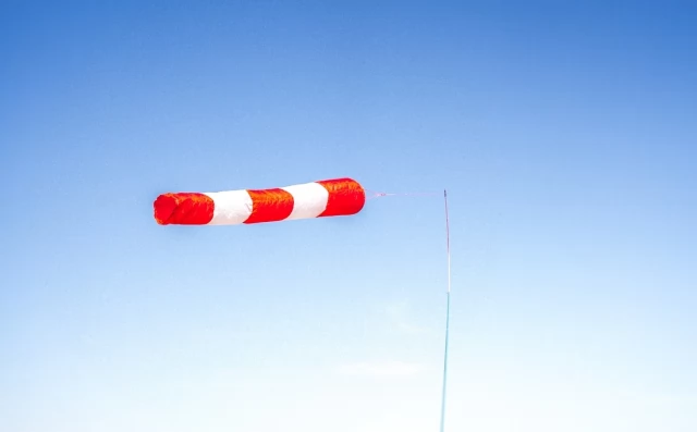 Tczew - IMGW ostrzega przed silnym wiatrem