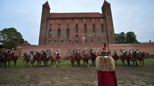 Tczew - Gniew Husarii - krótkometrażowa produkcja husarzy robi furorę na Youtube