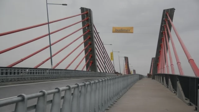 Tczew - 900 ton na moście - ostatnie próby obciążeniowe