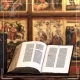 Tczew - 568 lat temu wydrukowano pierwszą Biblię. Jeden z nielicznych egzemplarzy znajduje się w Pelplinie